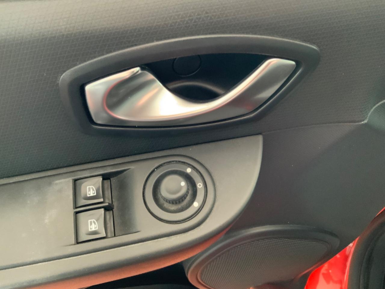 Renault Clio 1.5 dCi 8V 75CV 5 porte Live