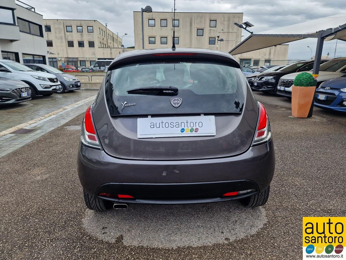 LANCIA YPSILON 1.2 SILVER