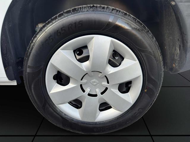 RENAULT Kangoo 115CV(L1H1)GANCIO TRAINO-CRUISE-6MARCE-RETROCAMERA