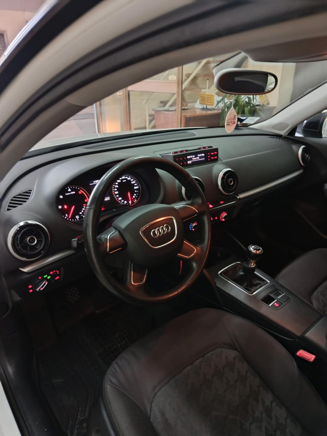 Audi A3 1.6 TDI Ambiente
