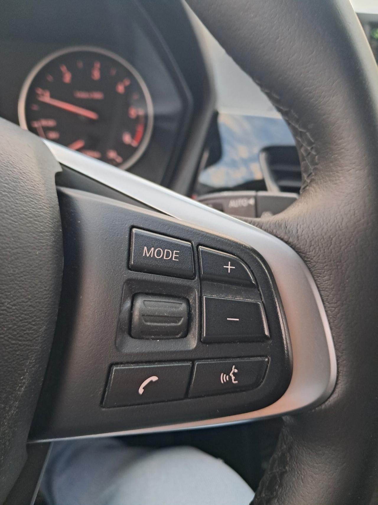 Bmw X1-18d- Sport *NAVY*LED*CRUISE