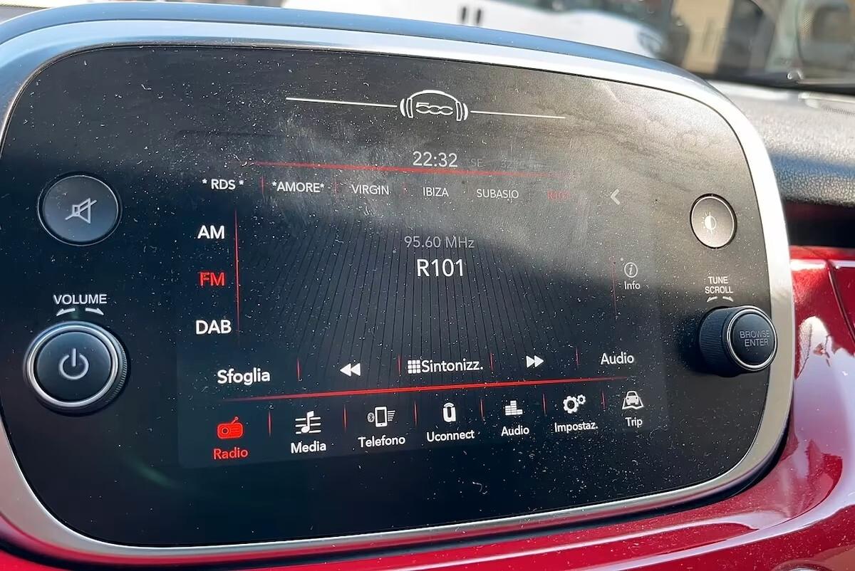 Fiat 500X 1.5 T4 Hybrid 130 CV DCT Red