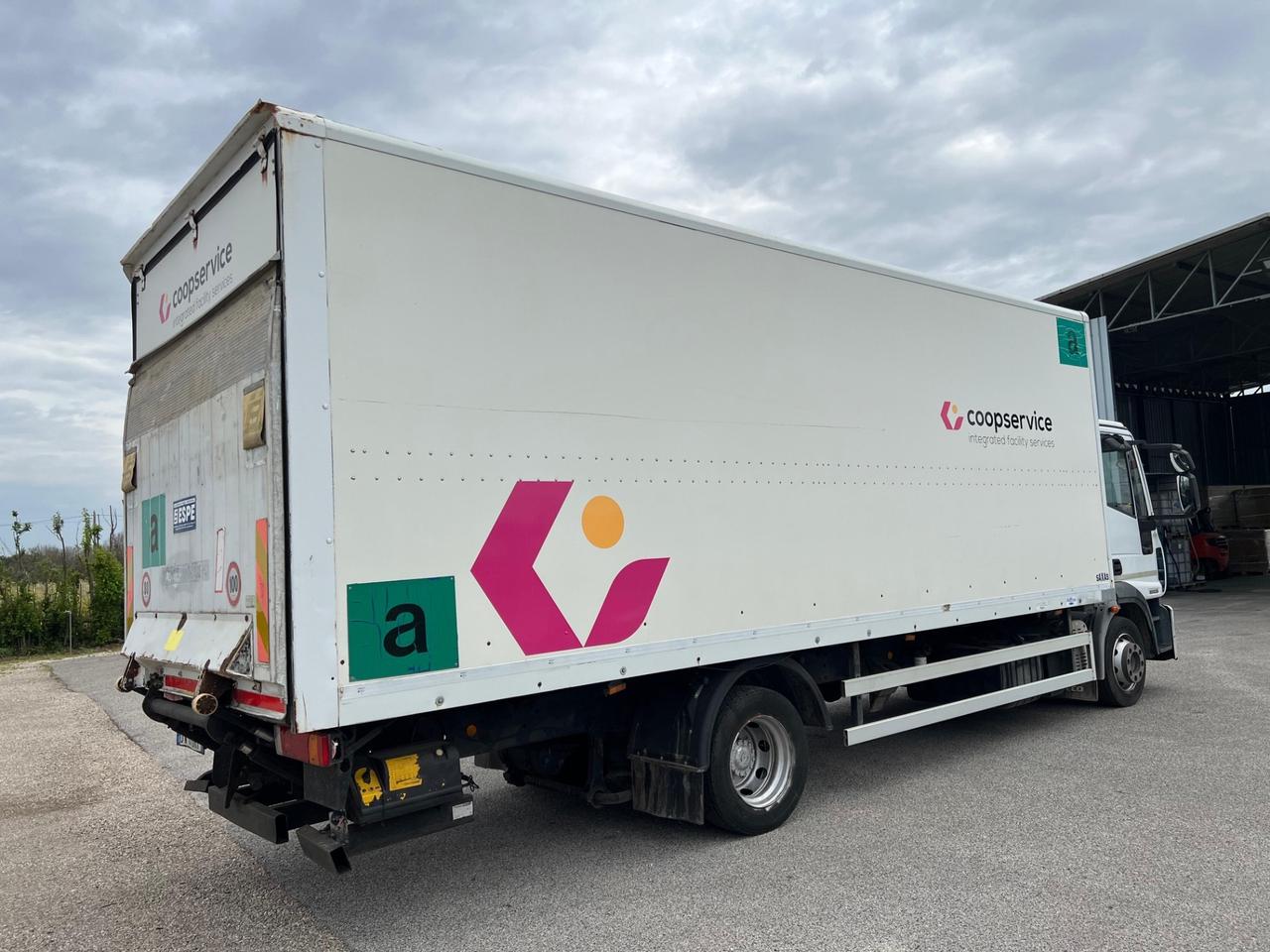 Iveco EuroCargo 120E25