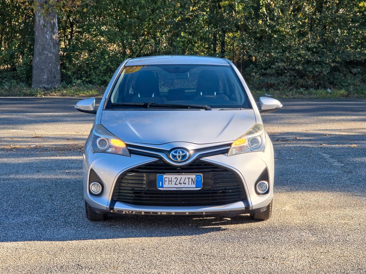 Toyota Yaris 1.5 Hybrid 5 porte Active 2017-E6B Automatico NEO