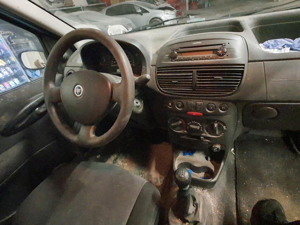 Fiat Punto 1.2 5p. Active Natural Power