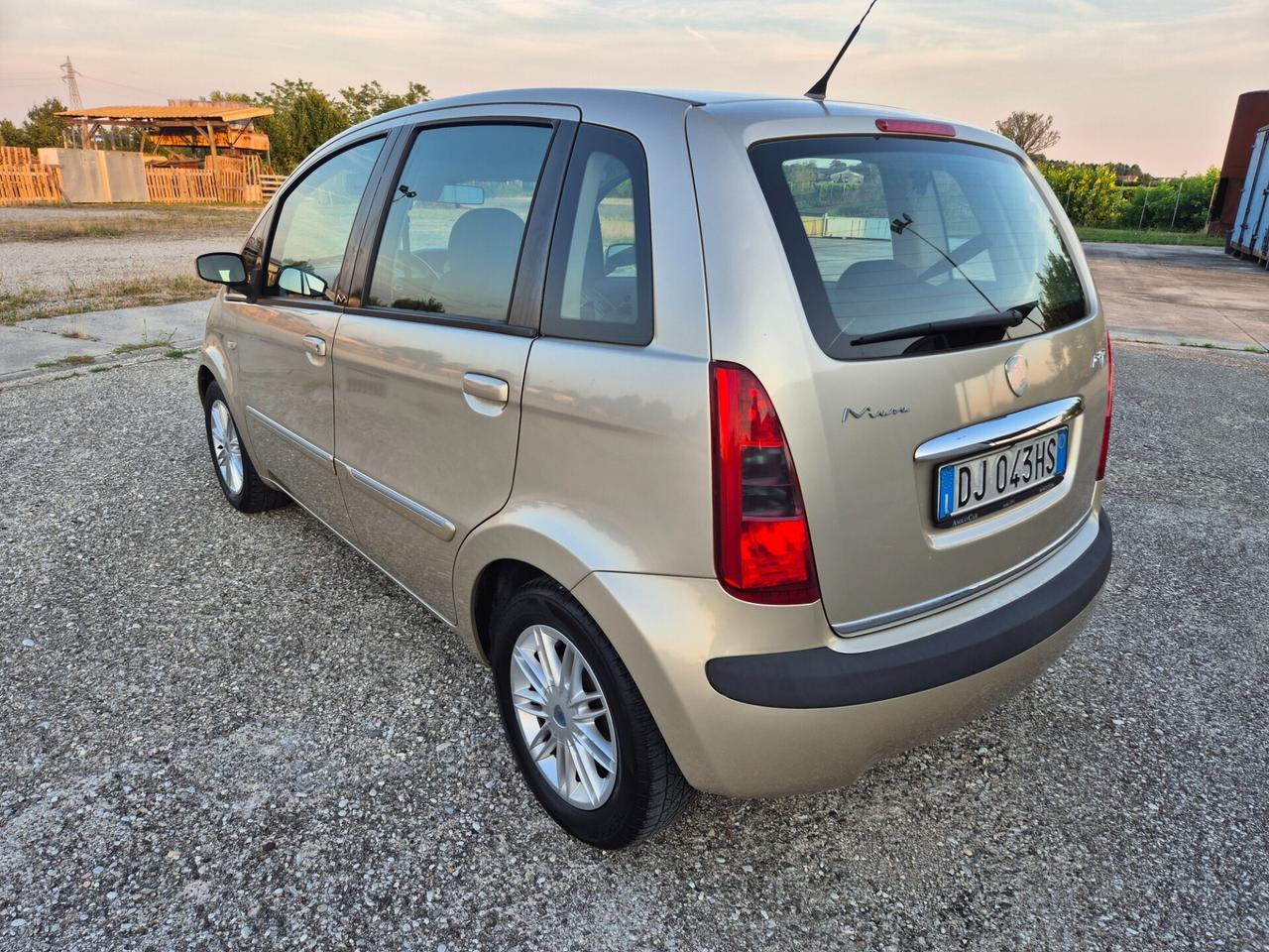 Lancia MUSA 1.3 Multijet 16V 90 CV Platino Plus