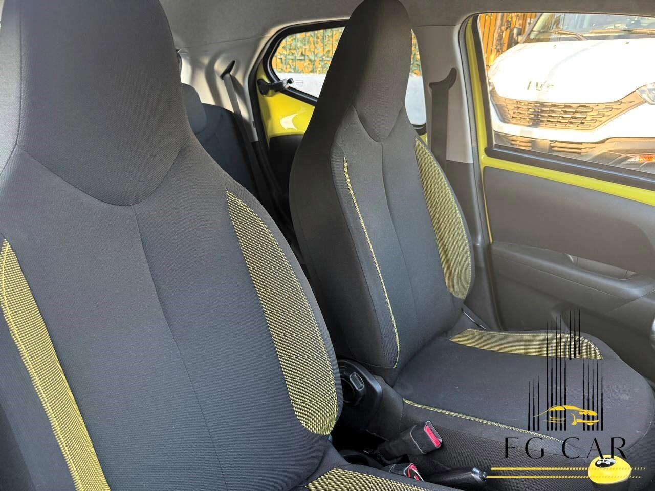 Toyota Aygo 1.0 VVT-i 69 CV 5 porte x-BLACK GPL 10/2016