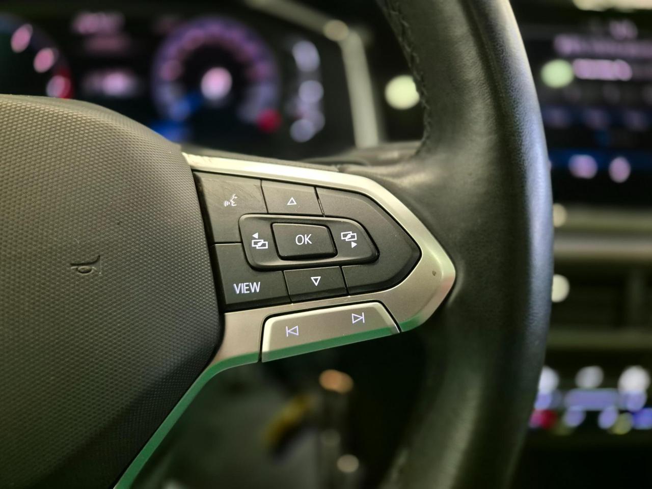 Volkswagen Taigo 1.0 tsi R-Line 110cv - ACC/Lim - Cam - Carplay - Tetto