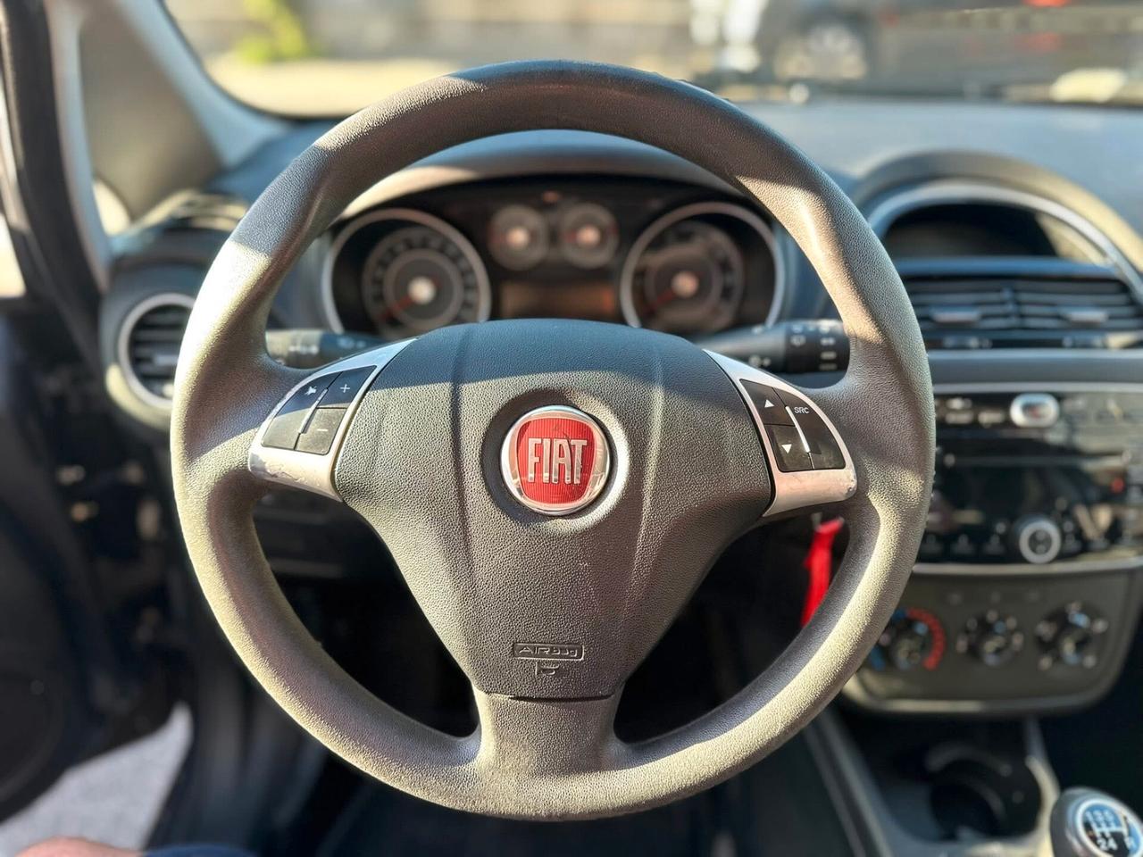 Fiat Grande Punto 1.4 5 porte NEOPATENTATI