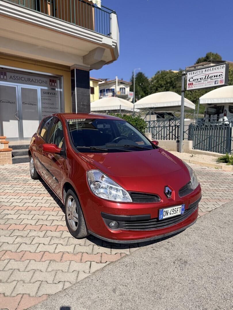 RENAULT CLIO 1.5 DCI 5P
