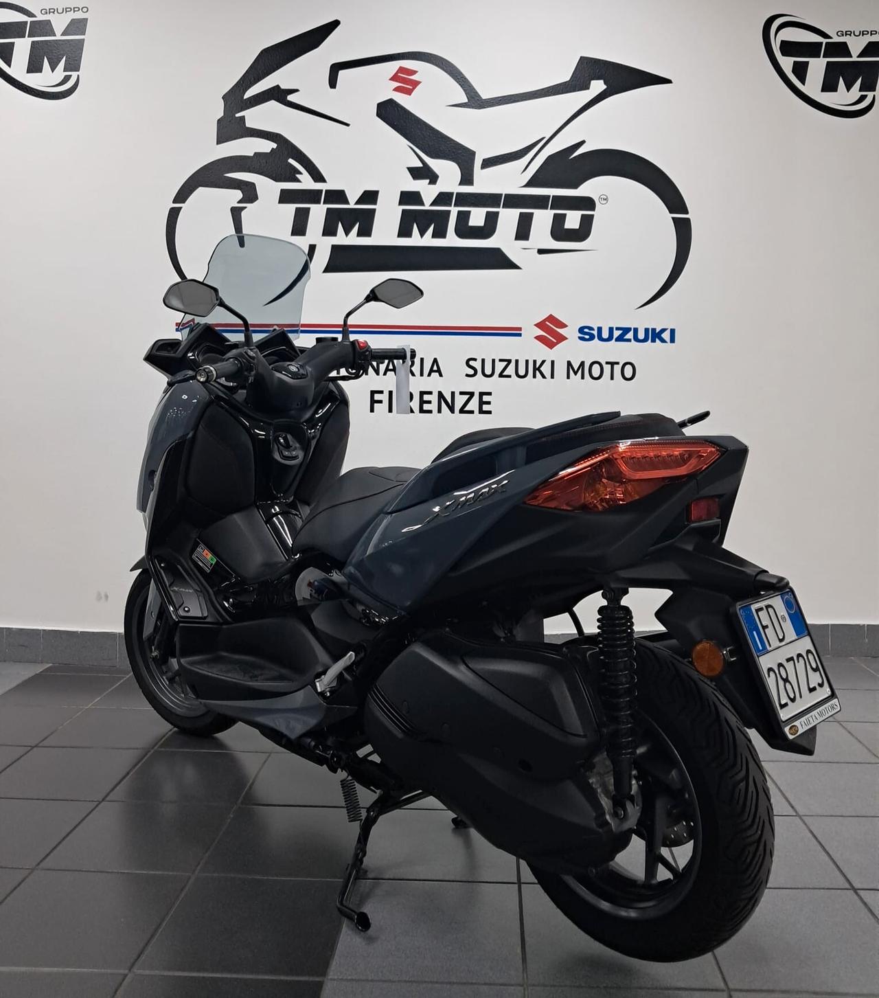Yamaha X-Max 300 Tech Max