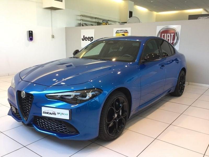 Alfa Romeo Giulia 2.0 Turbo 280 CV AT8 AWD Q4 Sprint MY24