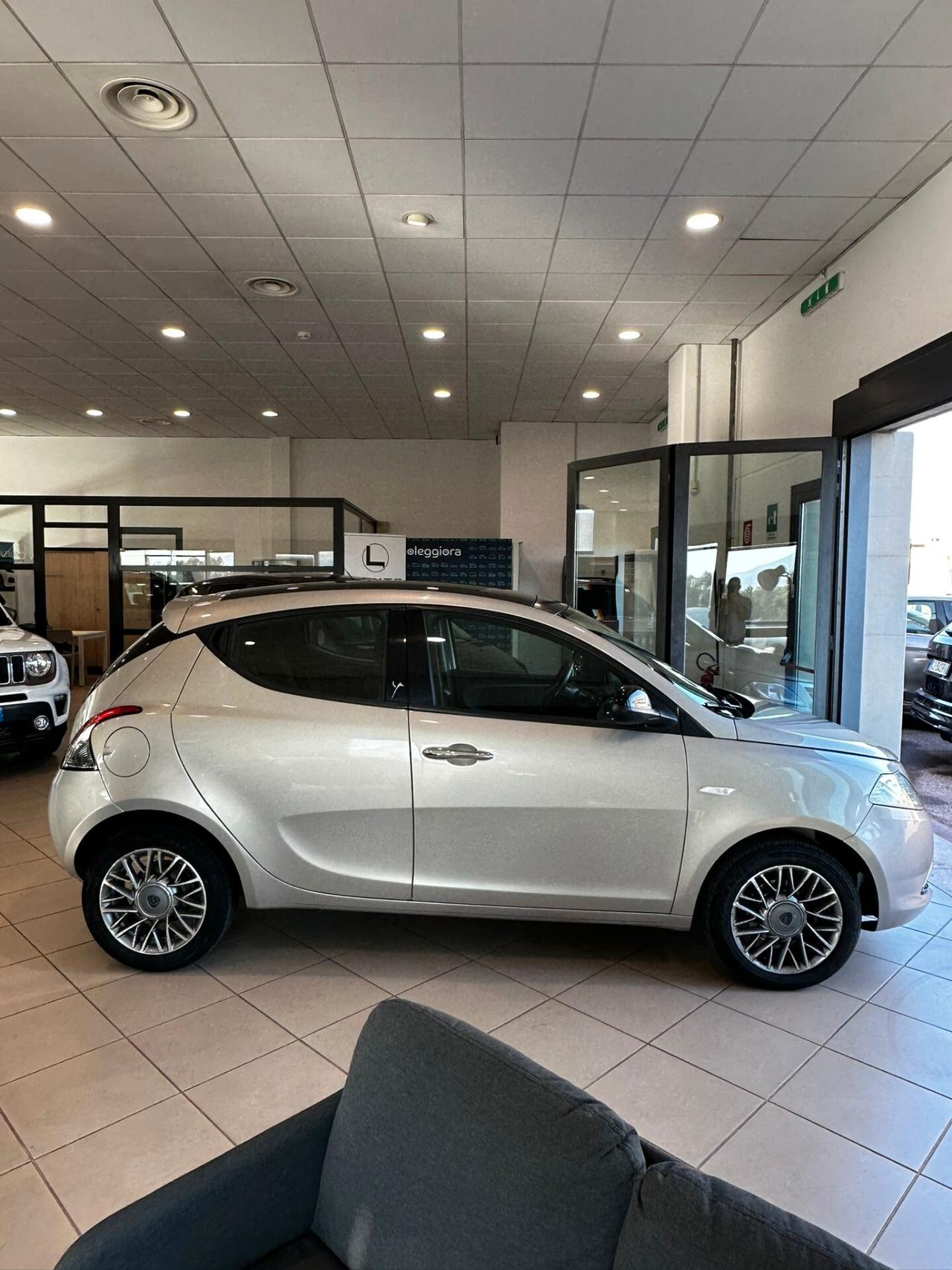 Lancia Ypsilon 1.3 MJT 16V 95 CV 5 porte S&S Gold