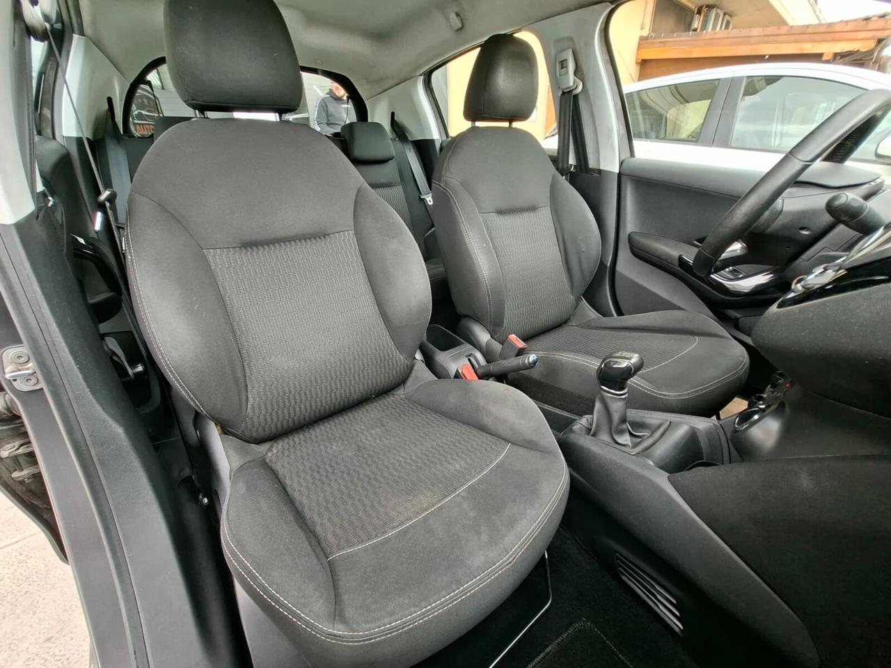 Peugeot 208 1.2 PureTech 82cv GPL Active 2018