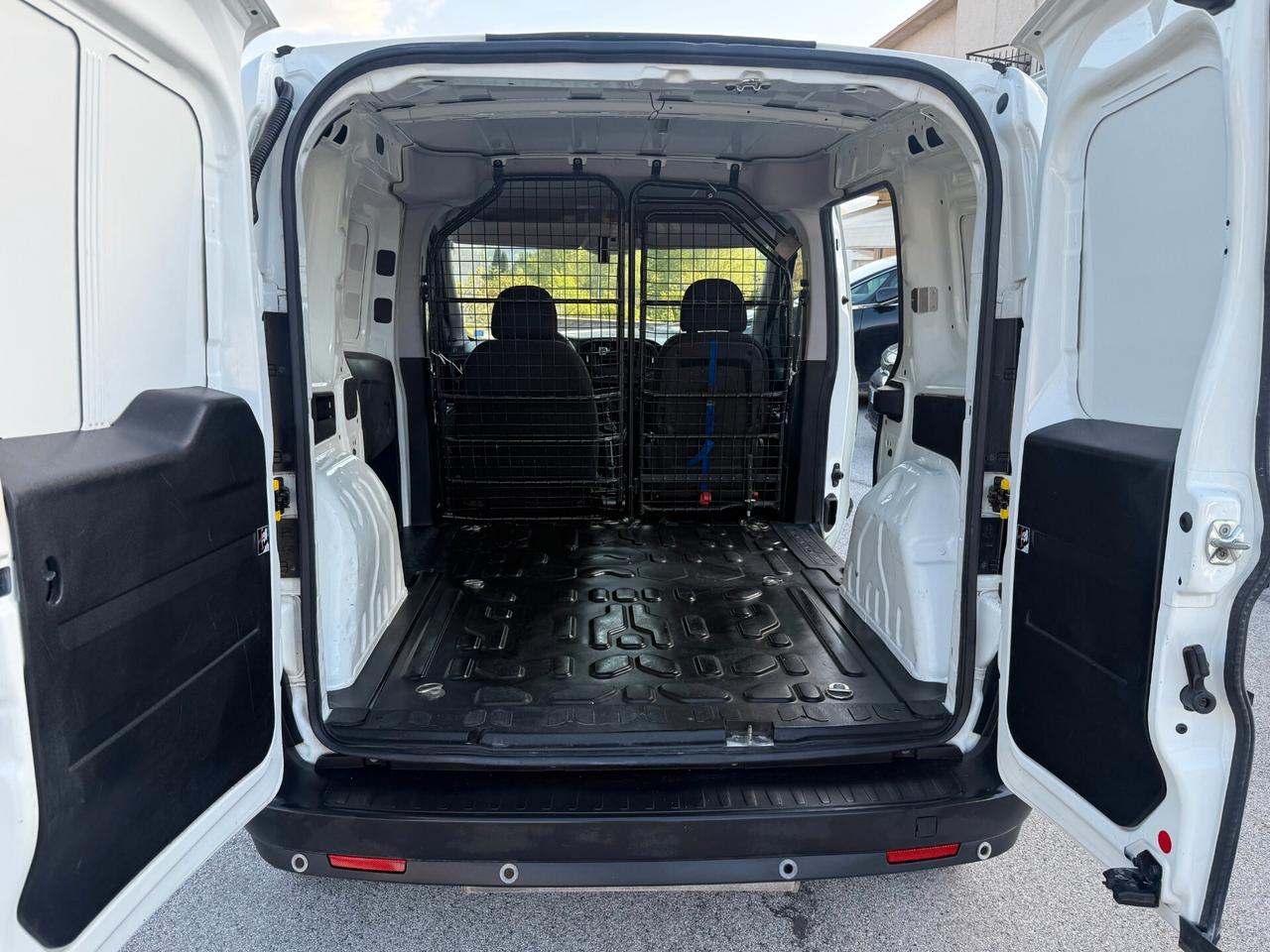 Fiat Doblo Doblò 1.4 T-Jet Natural Power PC-TN Cargo Lamierato SX