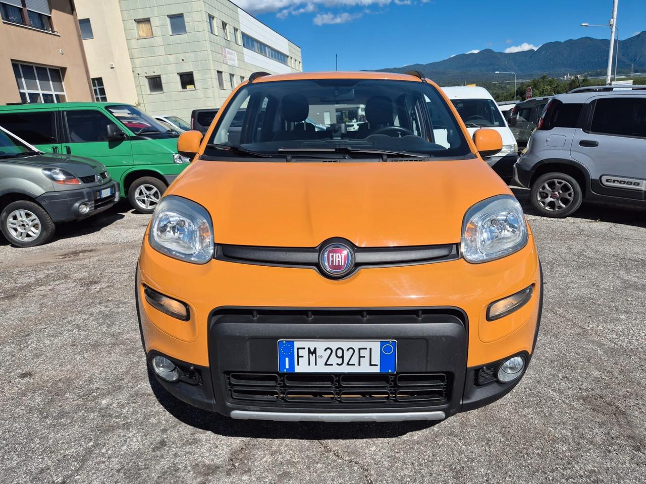 FIAT PANDA 0.9 4X4 TREKKING