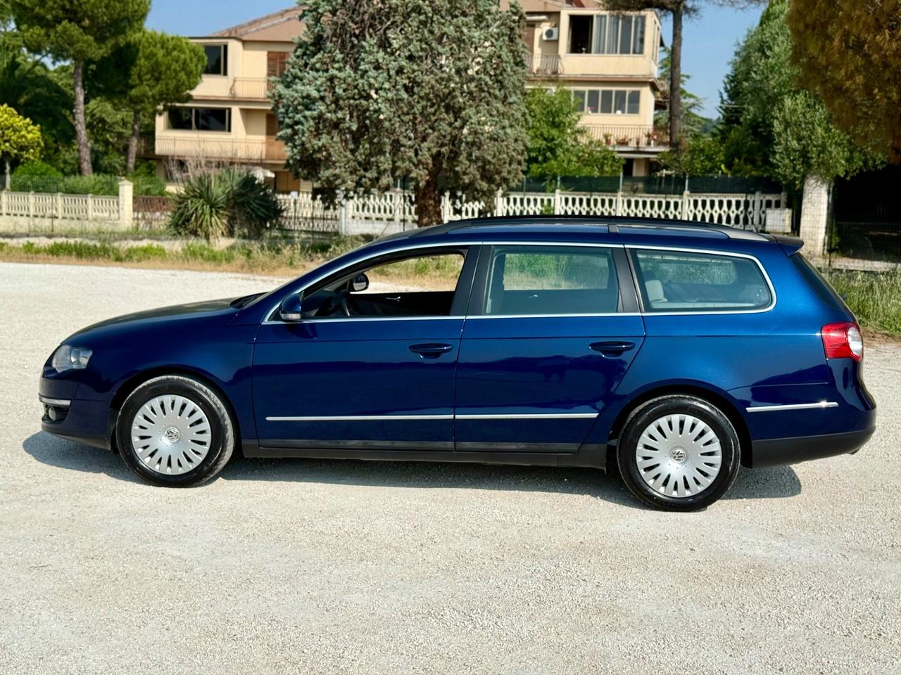 Volkswagen Passat Highline 2.0 TDi 140cv UnicoPropr