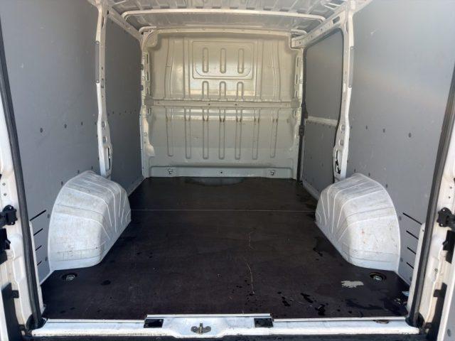 FIAT Ducato Ducato 30 2.2 Mjt 120CV PC-TN Furgone