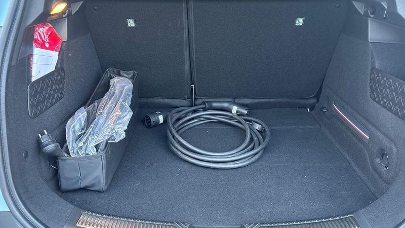 Renault 4 E-Tech Electric RENAULT iconic 150 cv comfort range