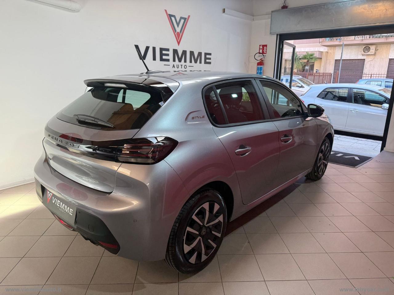 PEUGEOT 208 PureTech 100 S&S 5p. Allure