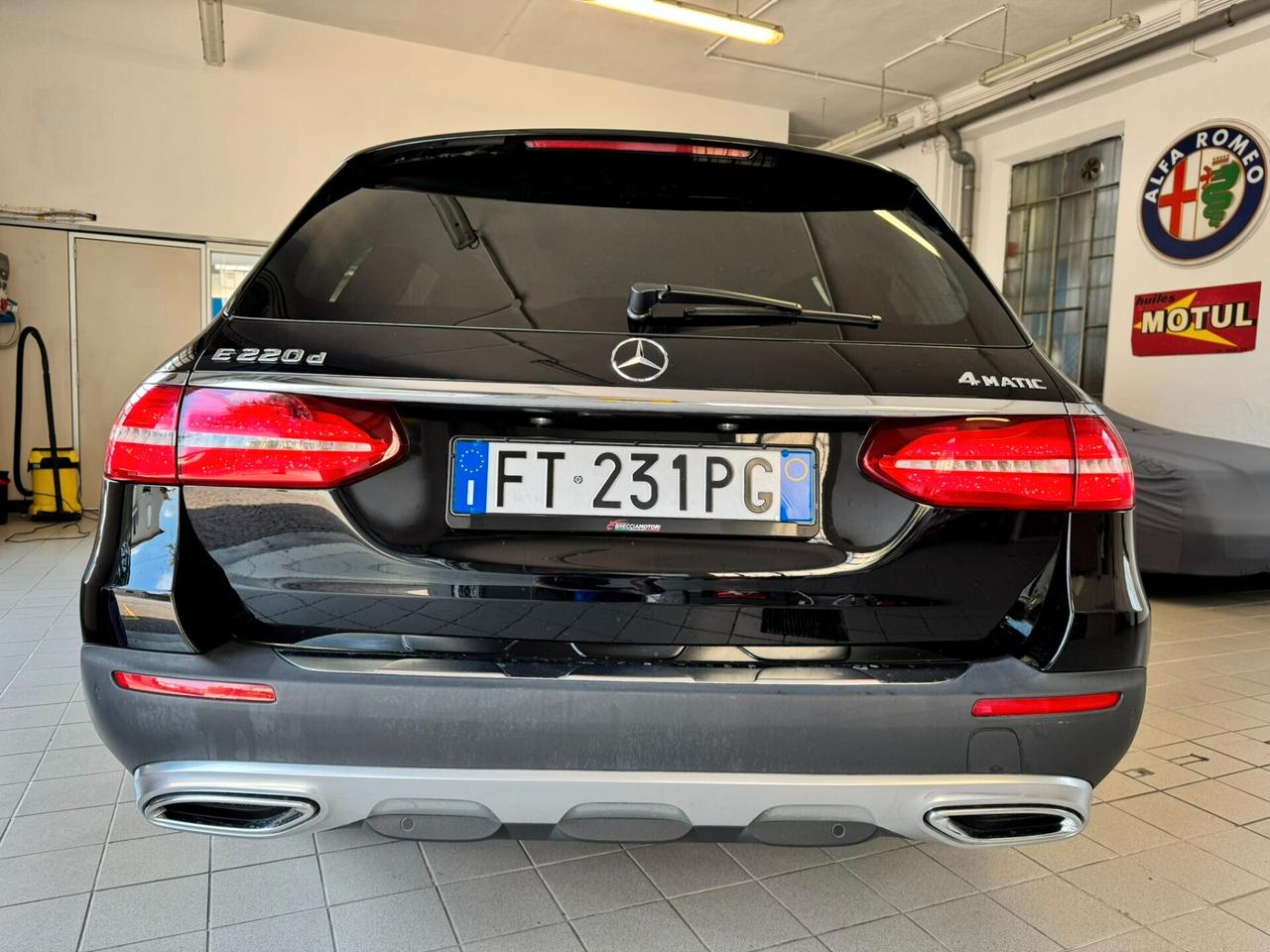 Mercedes-benz E 220 d Auto Premium Plus