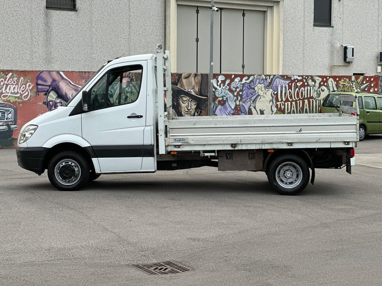 Mercedes Benz