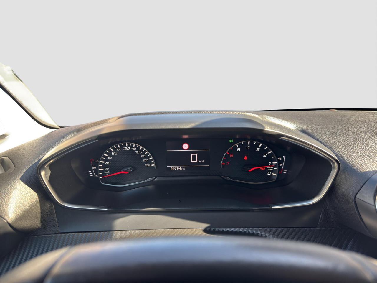 Peugeot 208 1.5 bluehdi 102cv Active Pack 2022
