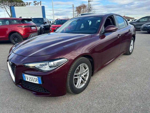 ALFA ROMEO Giulia 2.2 t Business 160cv AT8 - FV255SR