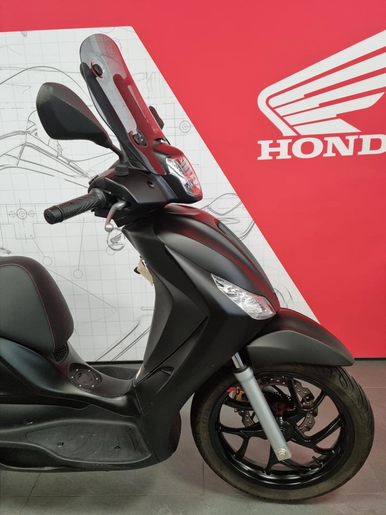 Piaggio Medley 125 - 2024 - 8464 km