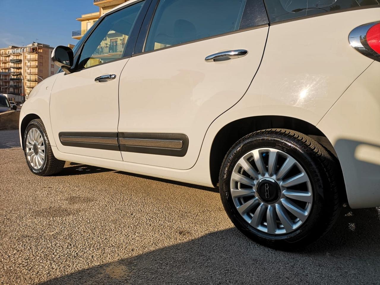 Fiat 500L 1.6 Multijet 105 CV Pop Star