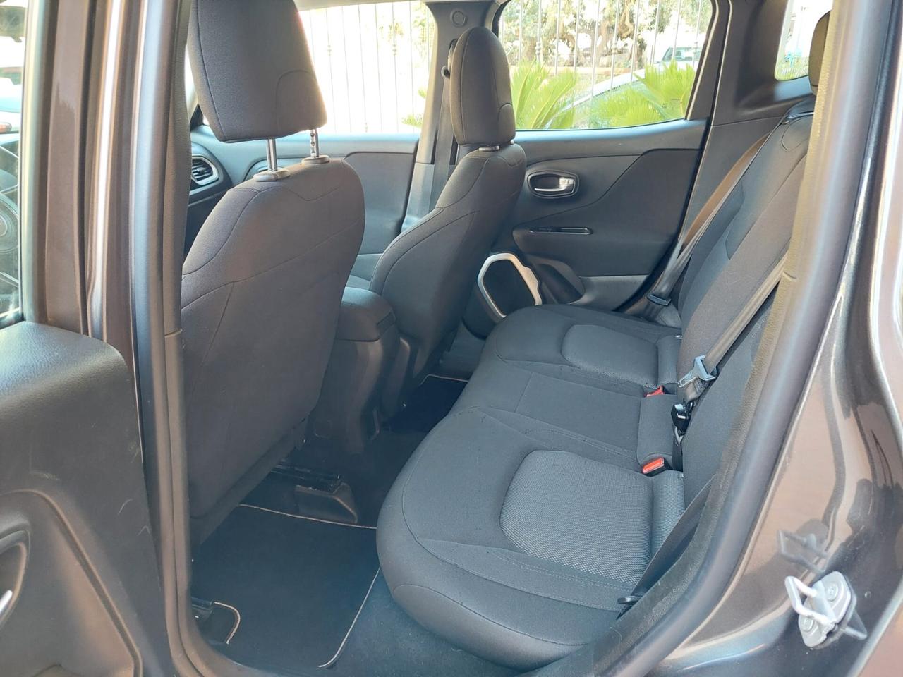 Jeep Renegade 2.0 Mjt 4WD Active Drive Sport