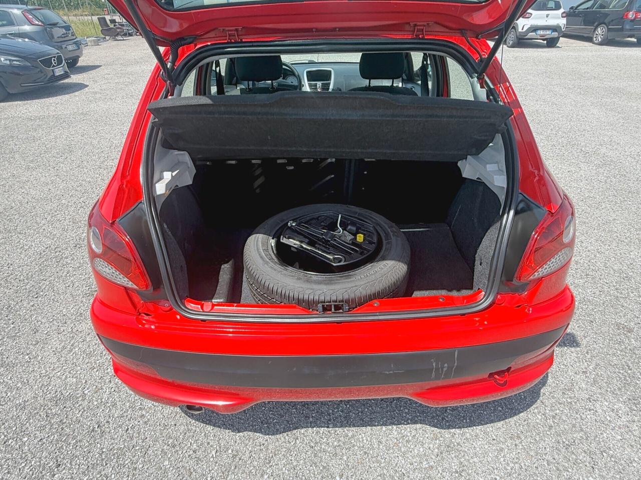 Peugeot 206 Plus 1.1 60CV 5p. Urban ECO GPL