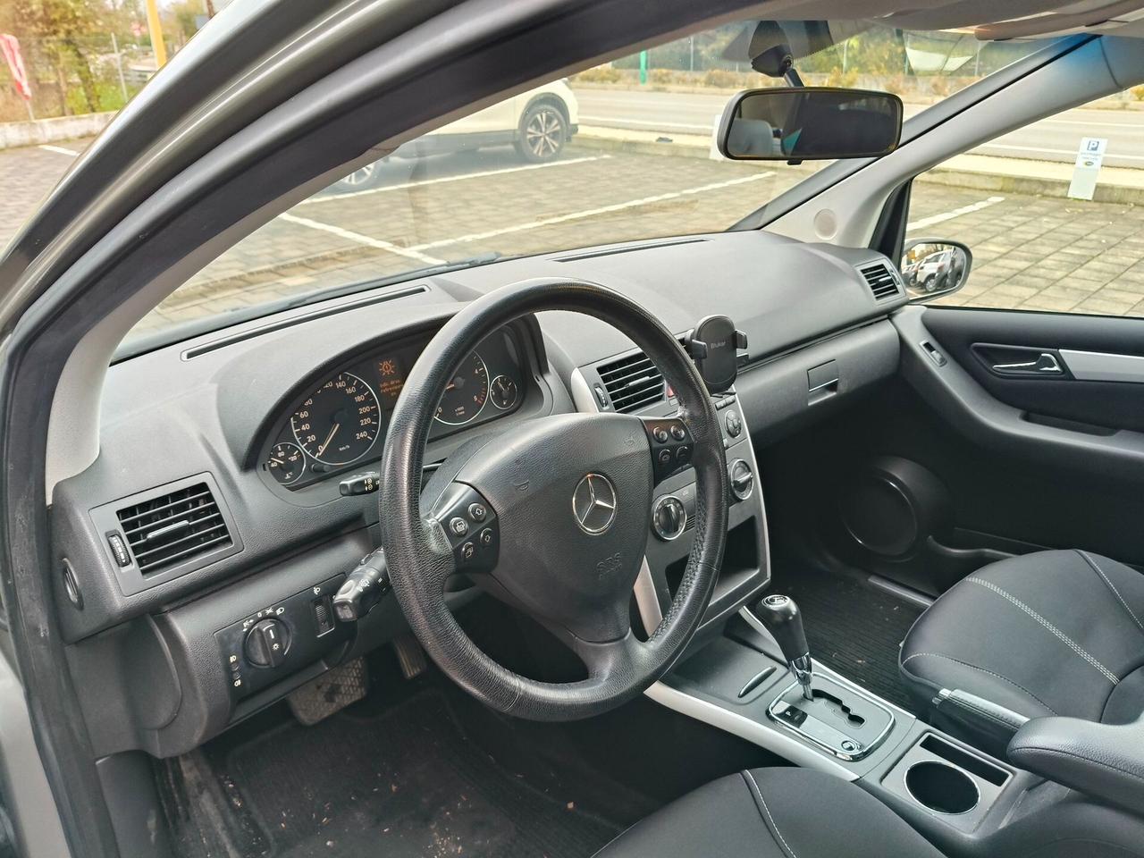 Mercedes-benz A 180 CDI Avantgarde Auto