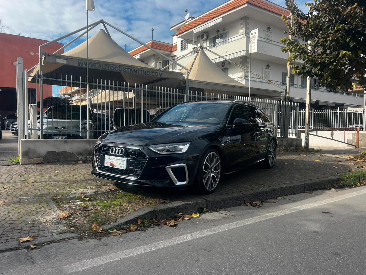 Audi A4 Avant 40 TDI S tronic line edition