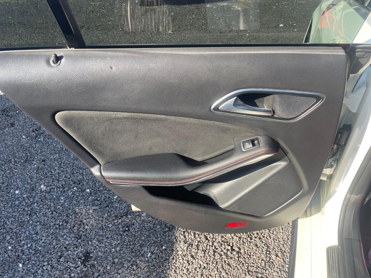 Mercedes-benz CLA 180 CDI Automatic Premium