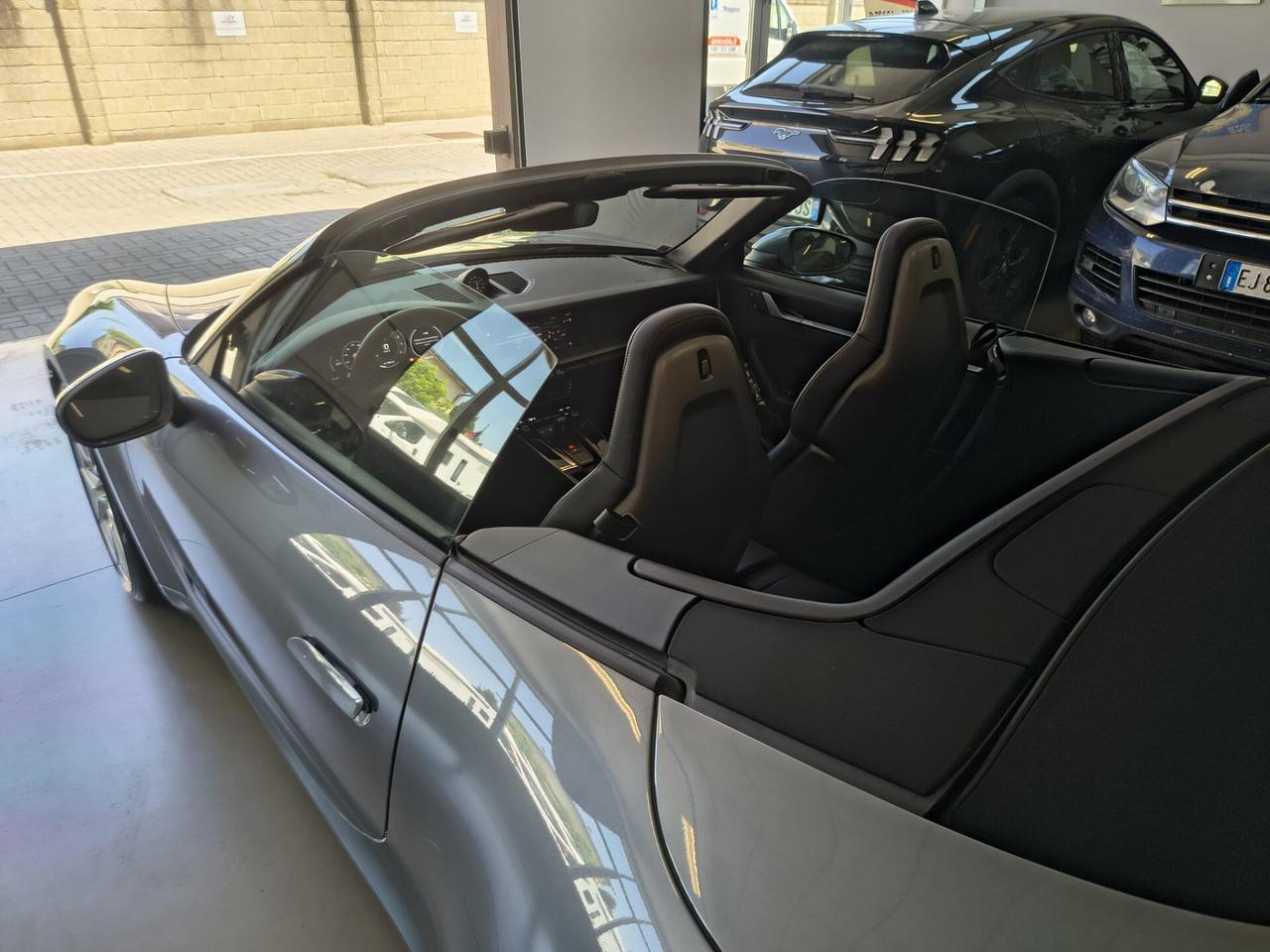 Porsche 911 Carrera Cabriolet *UNICOPROPRIETARIO*UFFICIALE ITALIANA