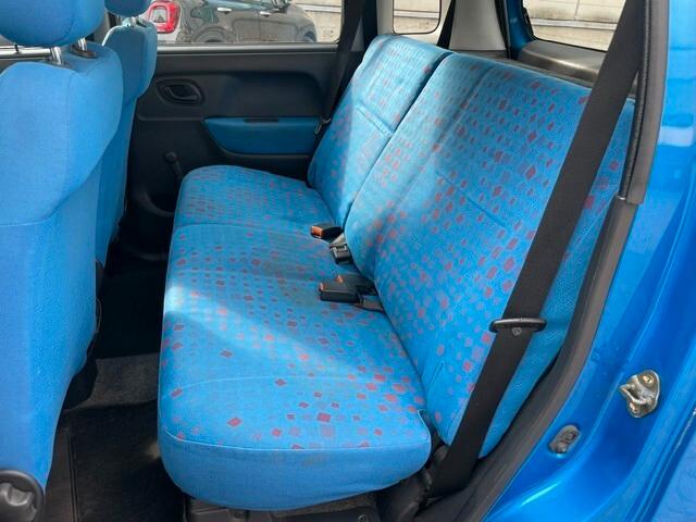 Opel Agila 1.0 12V Edition