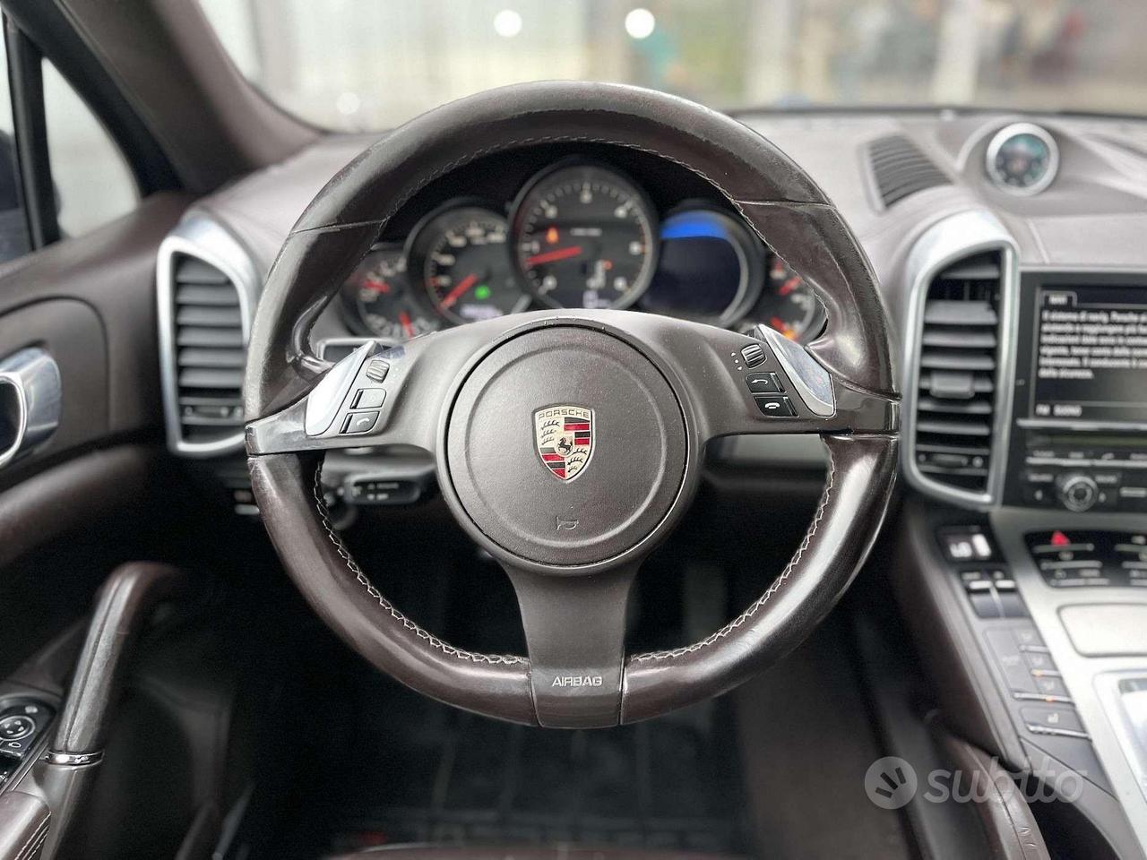 Porsche Cayenne 3.0 Diesel 240CV E5 - 2011
