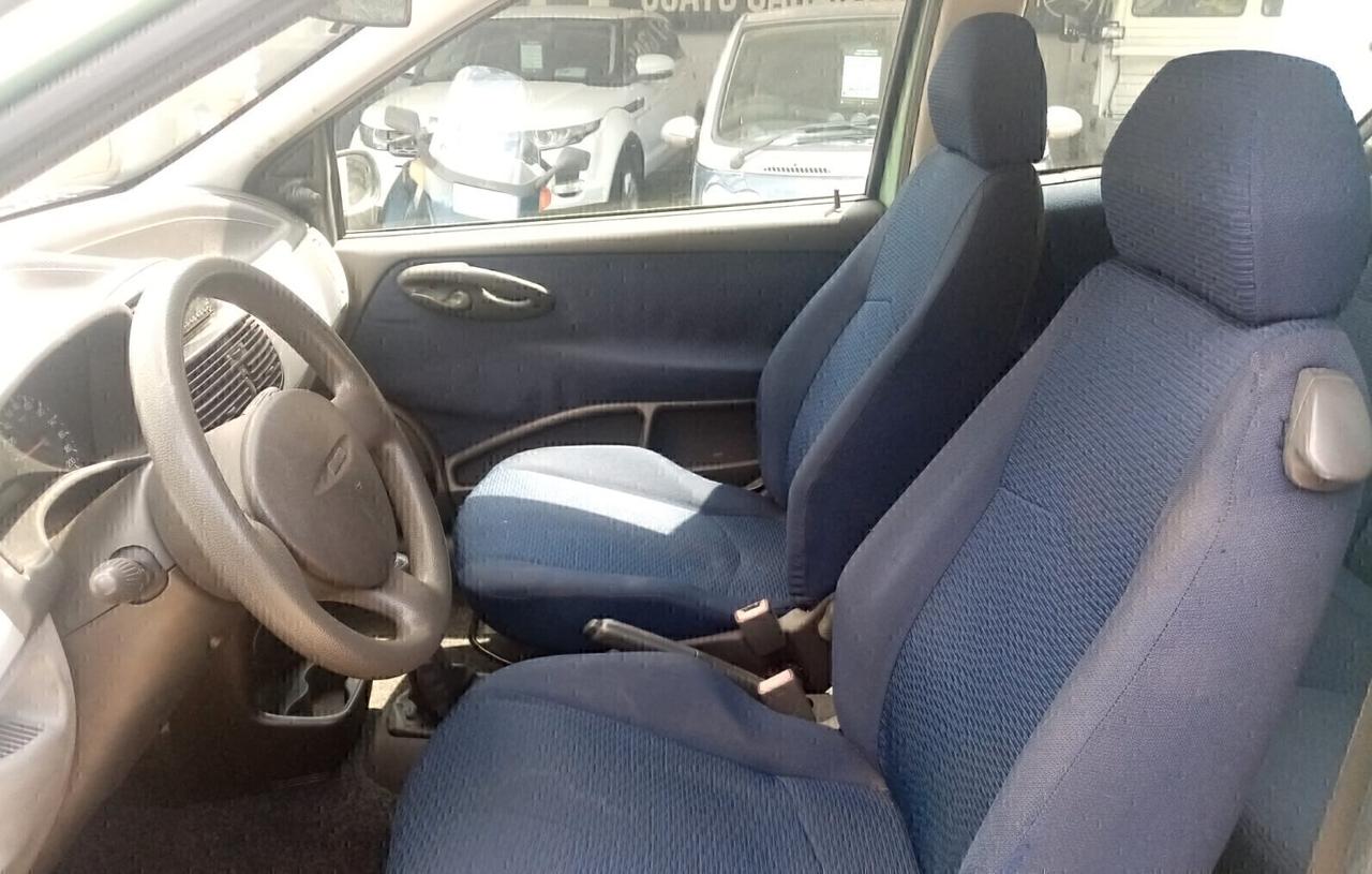 FIAT PUNTO 1.2 CAT 3 PORTE VERVE