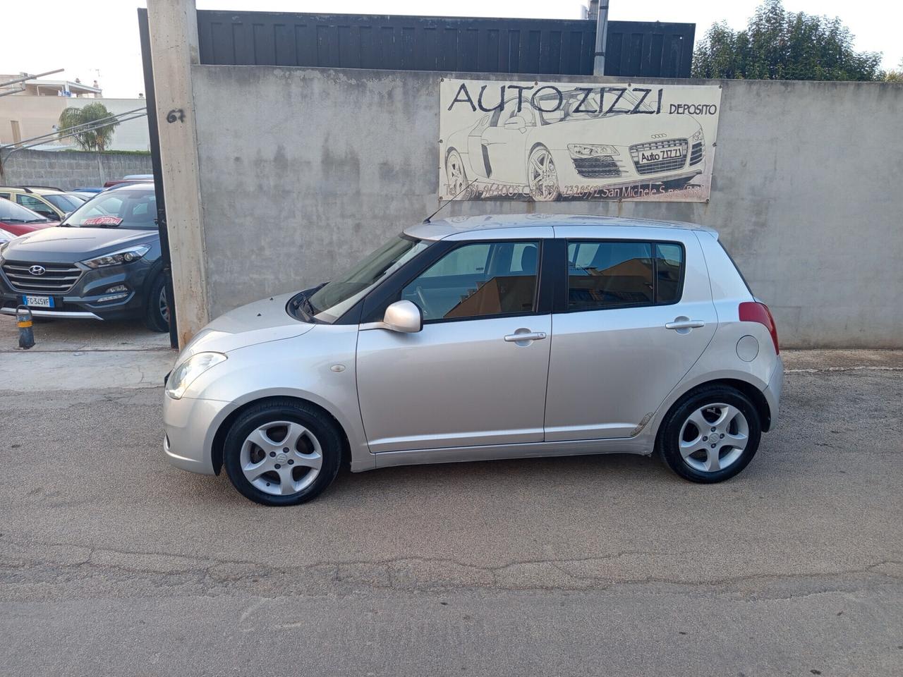 Suzuki Swift 1.3 5p benzina