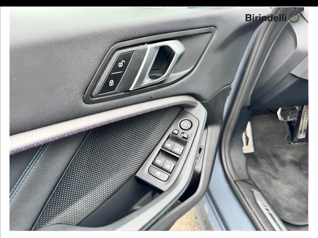 BMW Serie 1 (F40) - 118d 5p. Msport