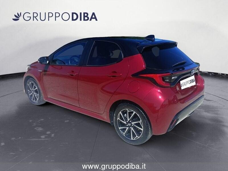 Toyota Yaris IV 2020 1.5h Lounge