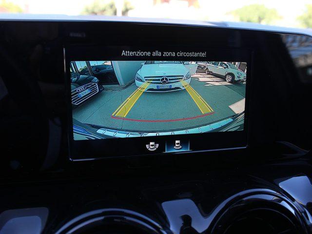 MERCEDES-BENZ GLA 200 d Automatic Business