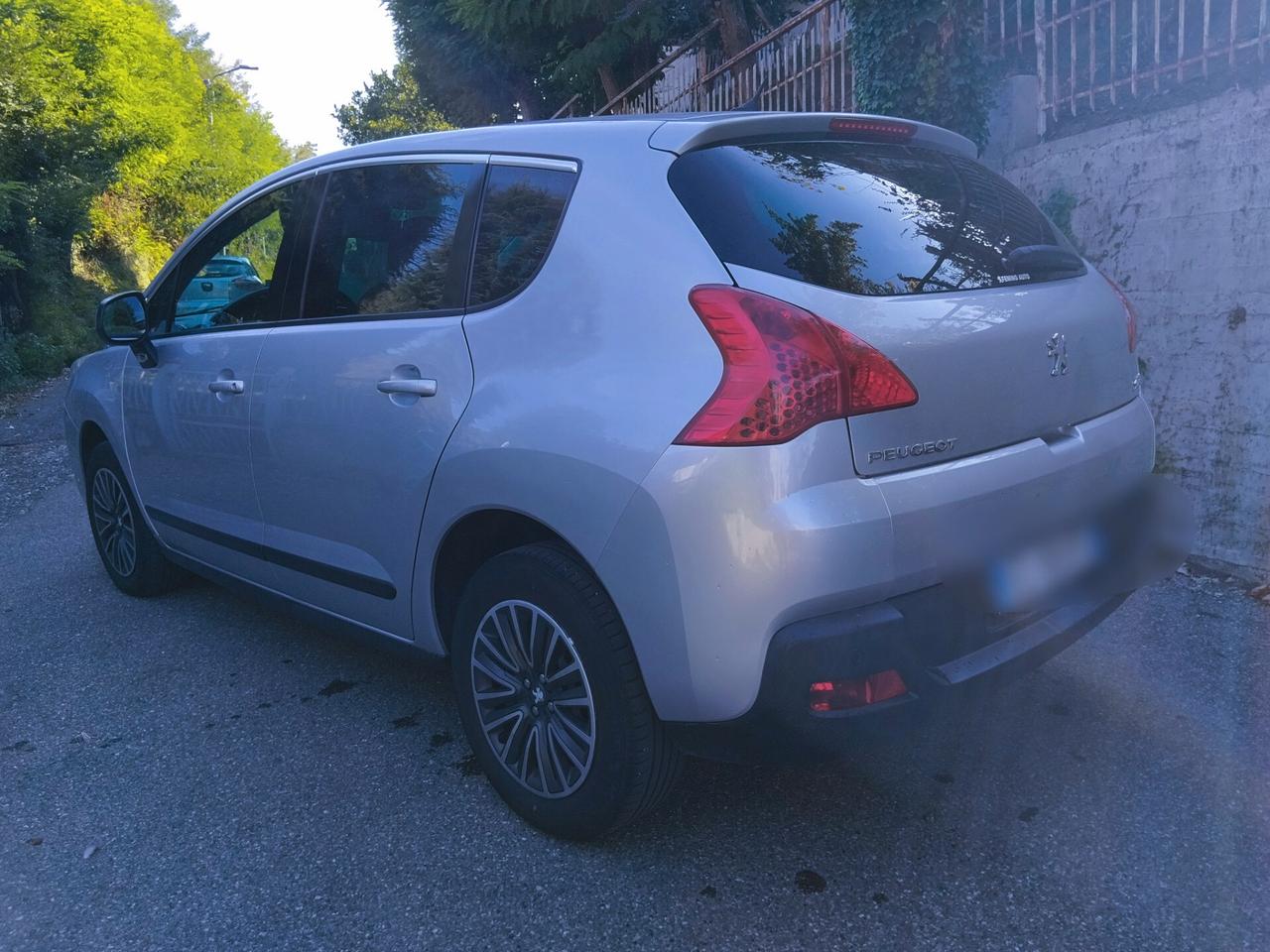 Peugeot 3008 1.6 HDi 112CV Active