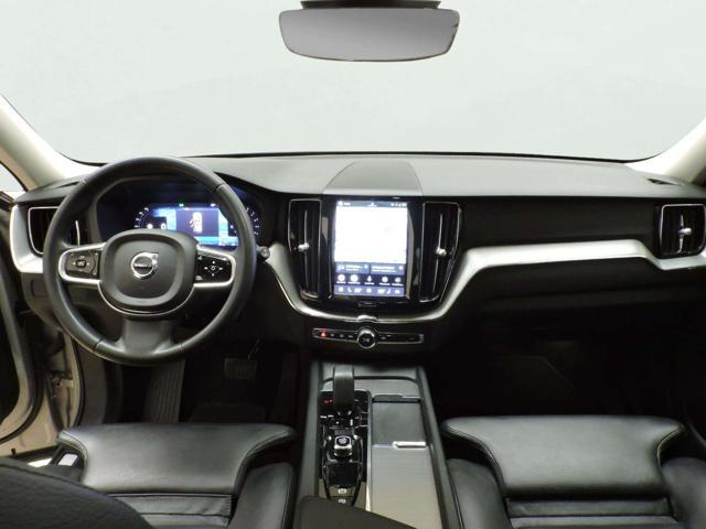 VOLVO XC60 B4 (d) AWD automatico Ultimate Bright