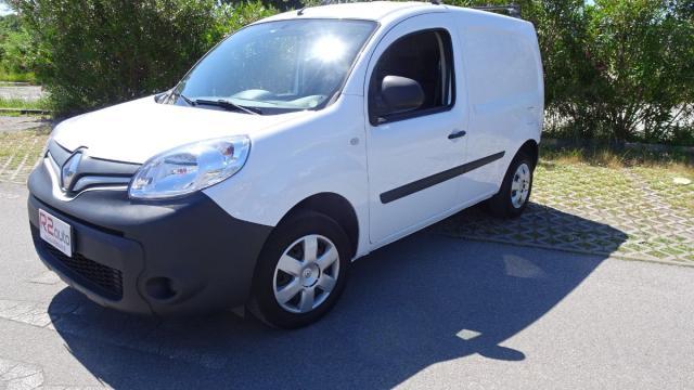 RENAULT - Kangoo - DOBLO 1500 DCI