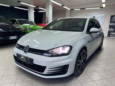 Volkswagen Golf GTD 2.0 TDI DSG 5p. BlueMotion Technology
