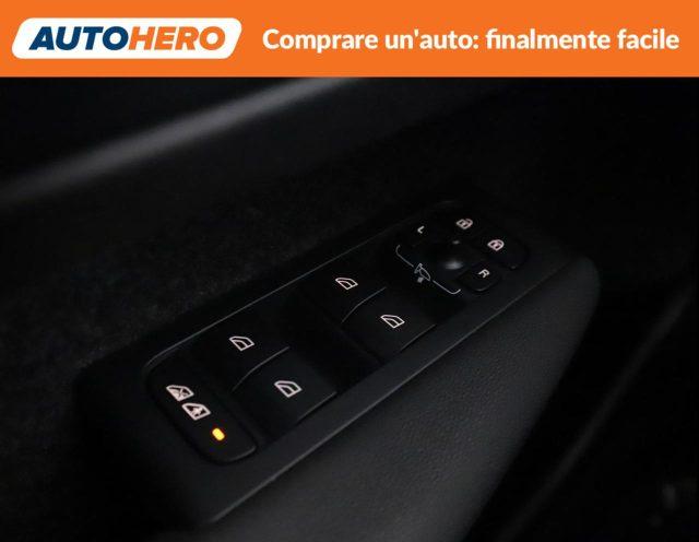 VOLVO XC40 T4 Recharge Plug-in Hybrid automatico Core