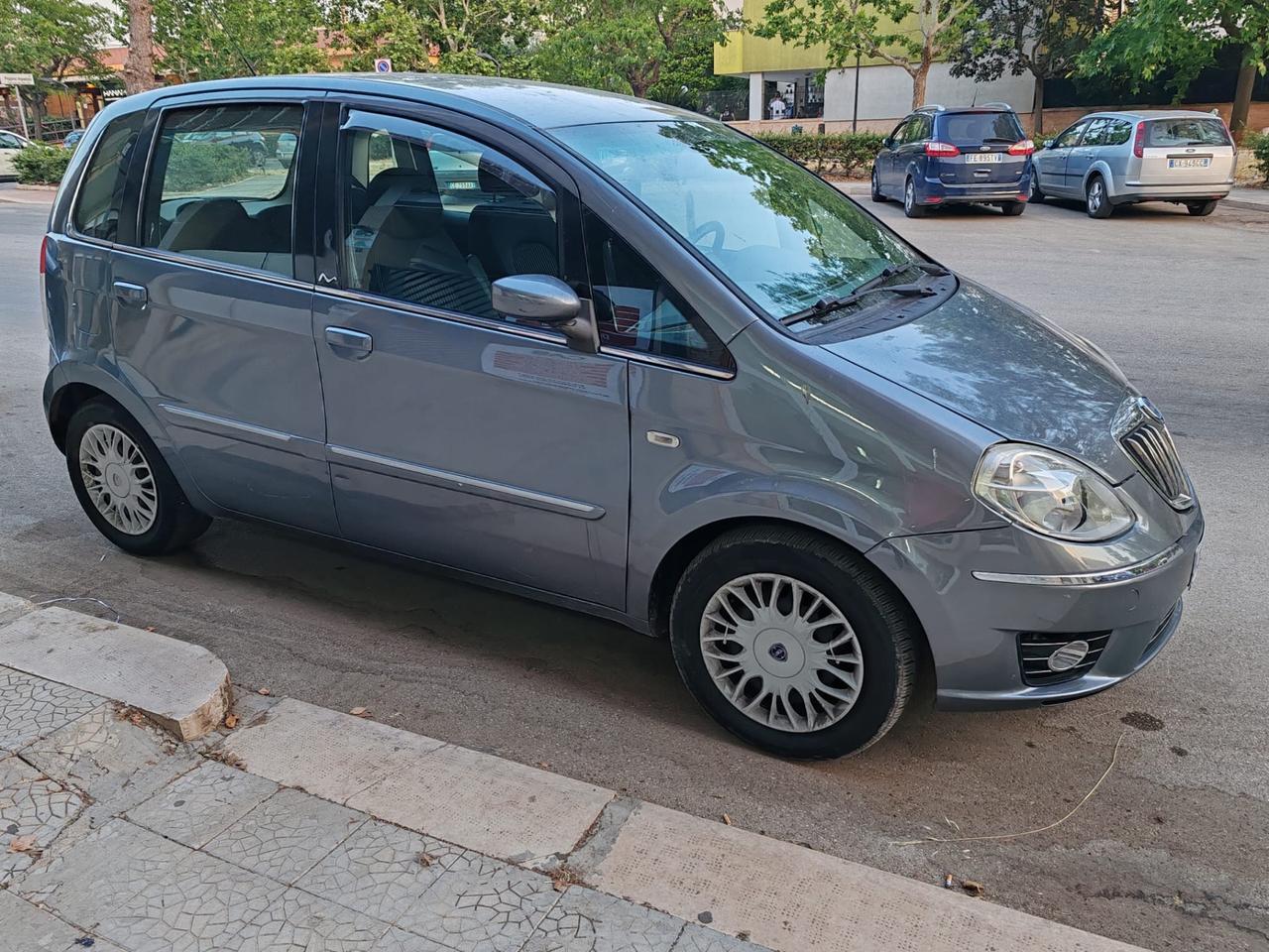 LANCIA MUSA 1.3 MJET PLATINO SOLO 140.000Km