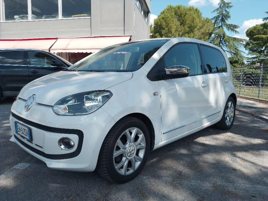 Volkswagen up! 1.0 75 CV 5p. high up!